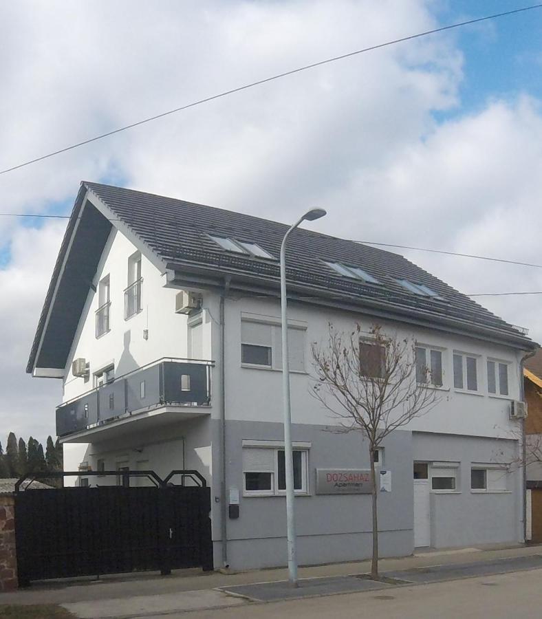 Dozsahaz Hotel Zalaegerszeg Exterior photo